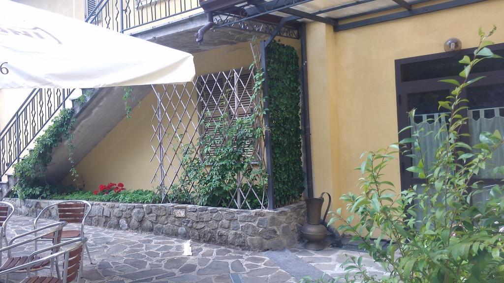 Hotel Ristorante El Caracol Mulazzo Zewnętrze zdjęcie