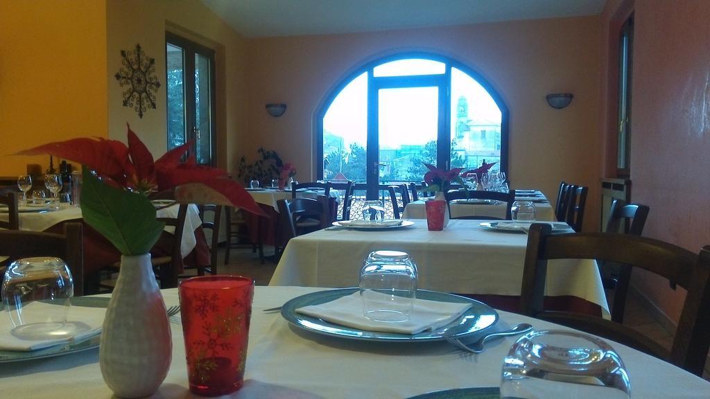 Hotel Ristorante El Caracol Mulazzo Zewnętrze zdjęcie